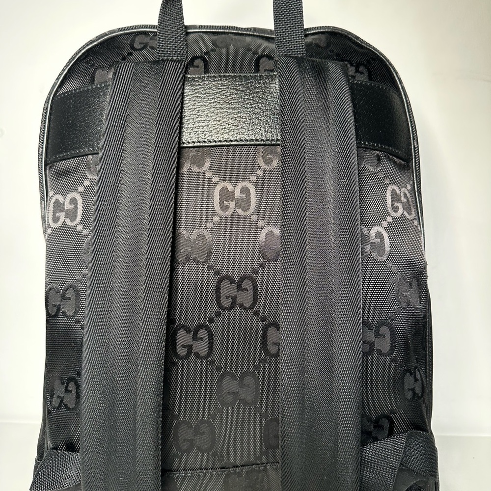 GUCCI GG Off The Grid Black Backpack with Monogram Pattern - Picture 3 of 11
